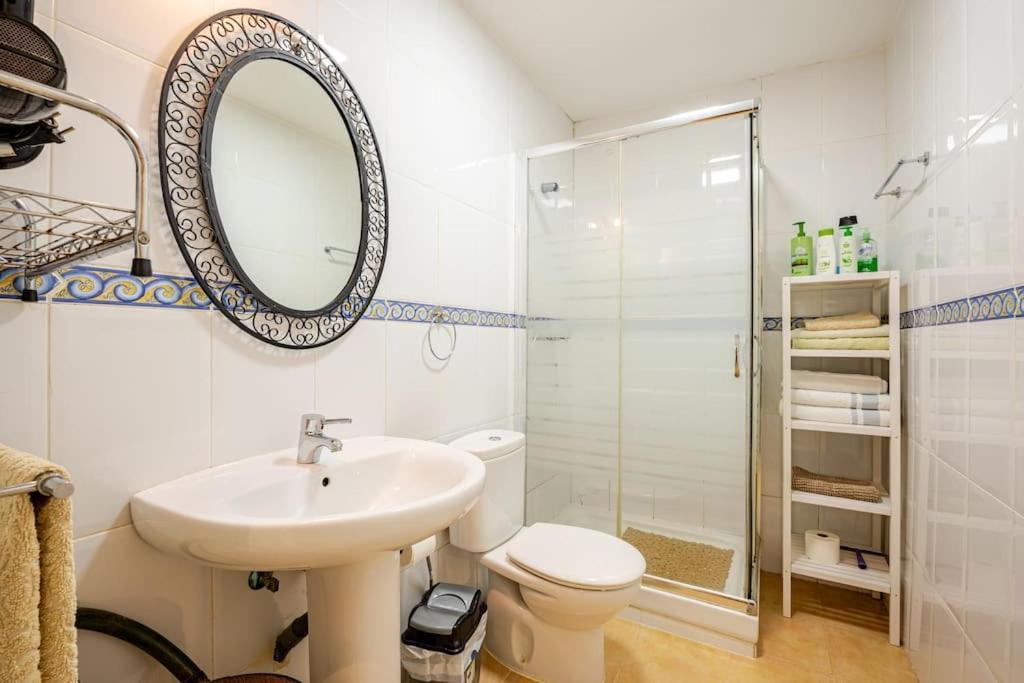 Apartment Perfect Location, 50 M Away And Pool