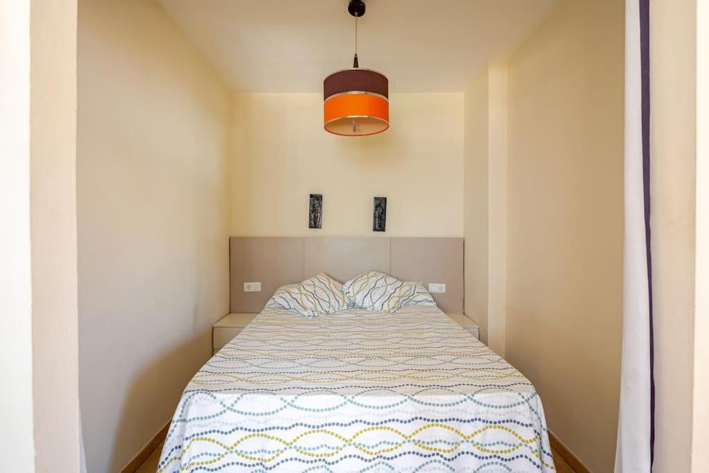 Perfect Location, 50 M Away And Pool Apartment Benalmadena